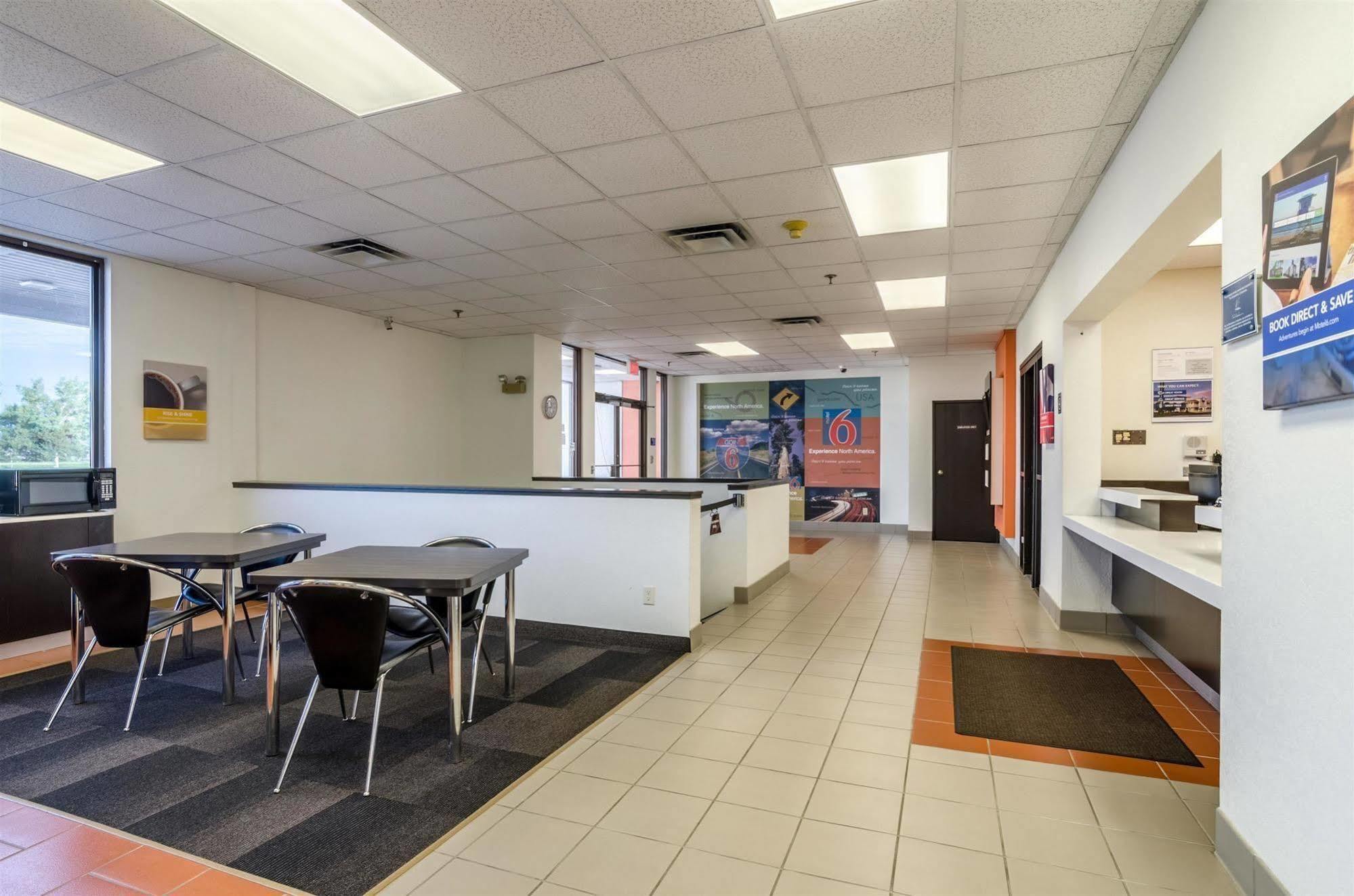 Motel 6-York, Ne ภายนอก รูปภาพ